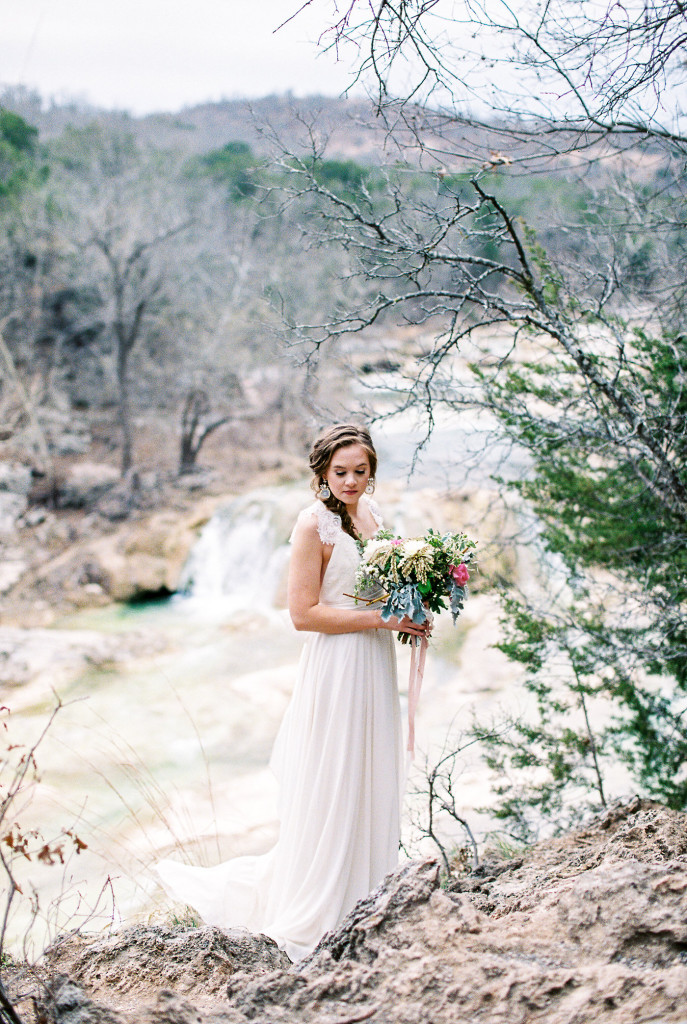 Dallas Styled Shoot Rentals | Waterfall Elopement, Beautiful Event Rentals