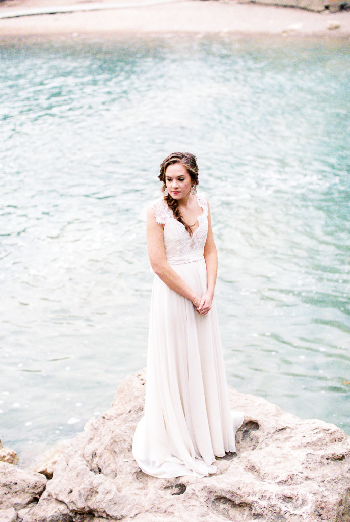 Dallas Styled Shoot Rentals | Waterfall Elopement, Beautiful Event Rentals